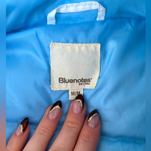 Vintage Early 2000’s Puffer Vest - Picture 2 of 3